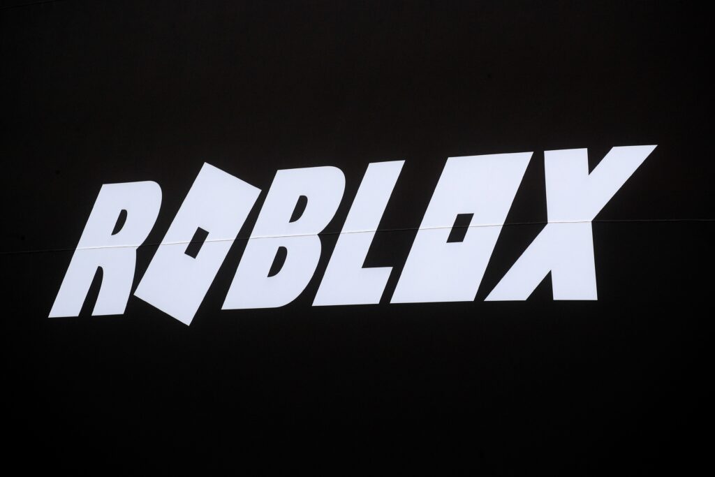 Logo:8RNELEOK-Fk= Roblox