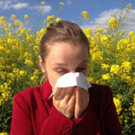 8 Symptoms Your Teenage Son or Daughter May Have Allergic Rhinitis